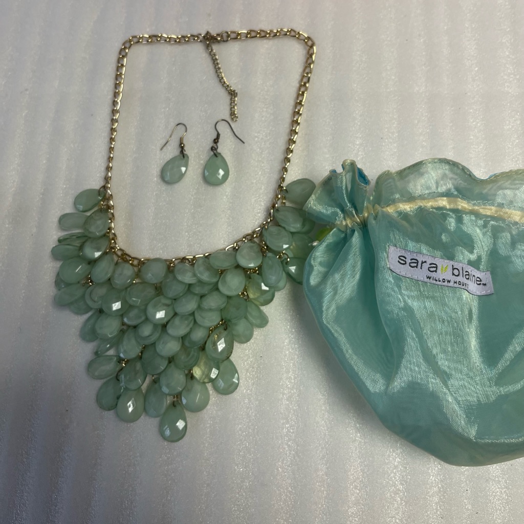 Sara Blaine Gold And Green Statement Necklace & Earring Set Green Jewelry Sets